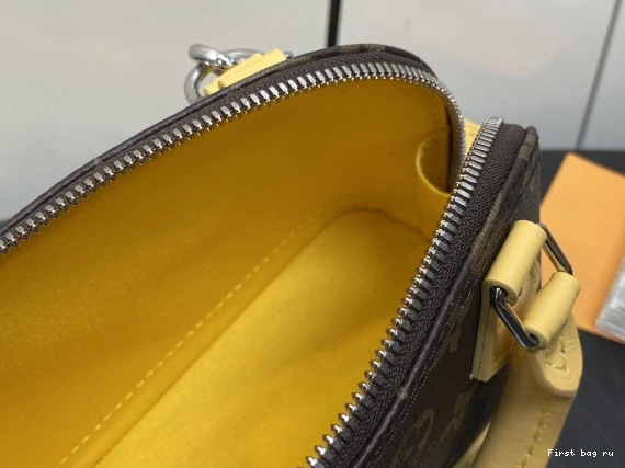 First bag ru Alma-18*12*8cm VUITTON LOUIS Nano 0723